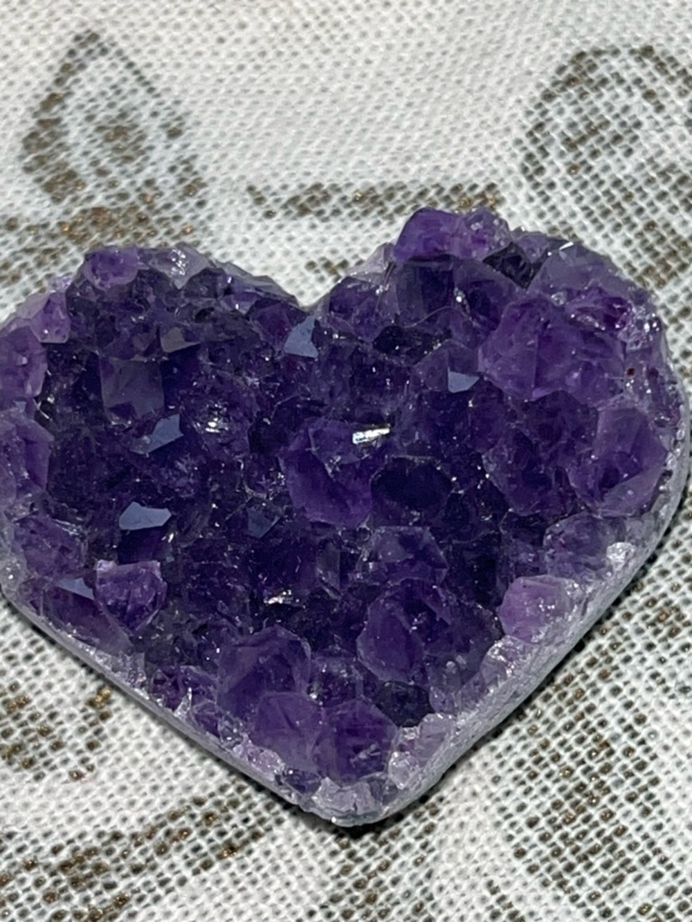 Purple Amethyst Heart Crystal Accent - Home Accents Magnet